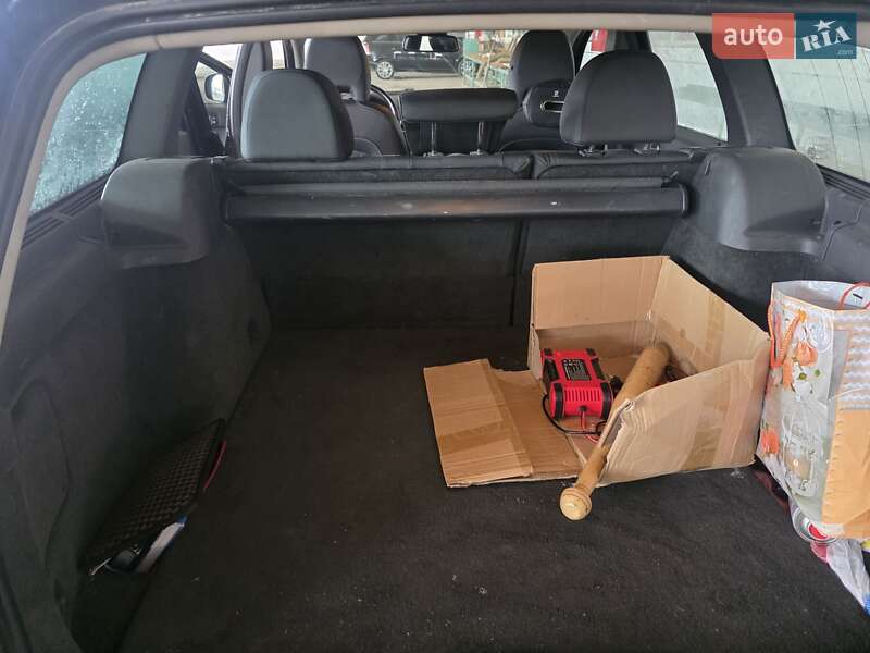 Універсал Volvo V50 2009 в Воловцю