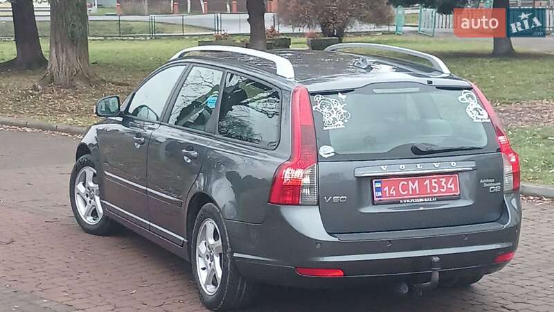 Универсал Volvo V50 2012 в Стрые