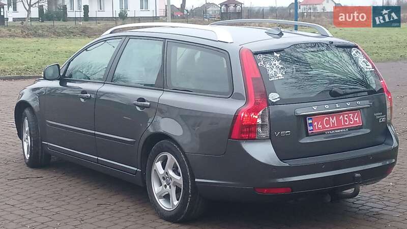 Универсал Volvo V50 2012 в Стрые