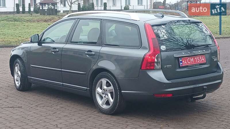 Универсал Volvo V50 2012 в Стрые