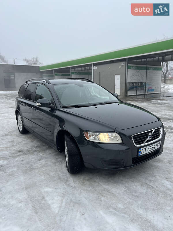 Универсал Volvo V50 2010 в Ивано-Франковске