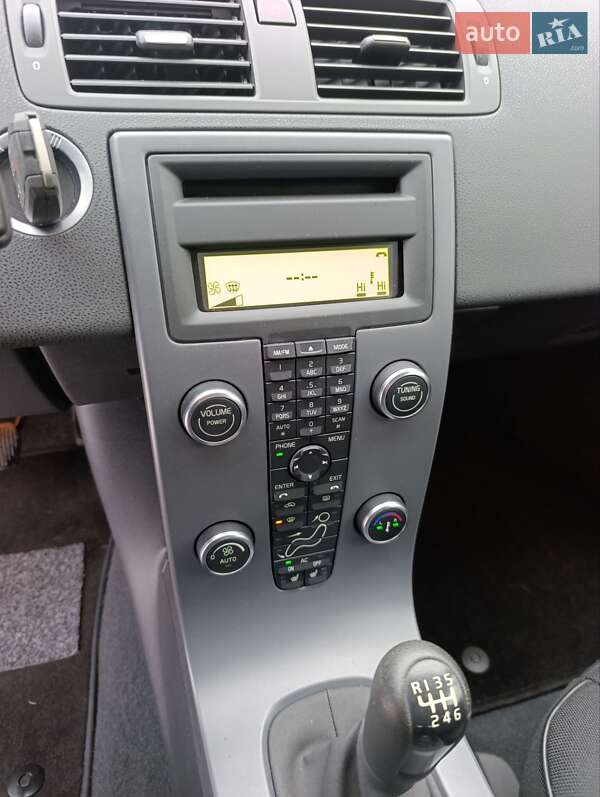 Универсал Volvo V50 2011 в Луцке