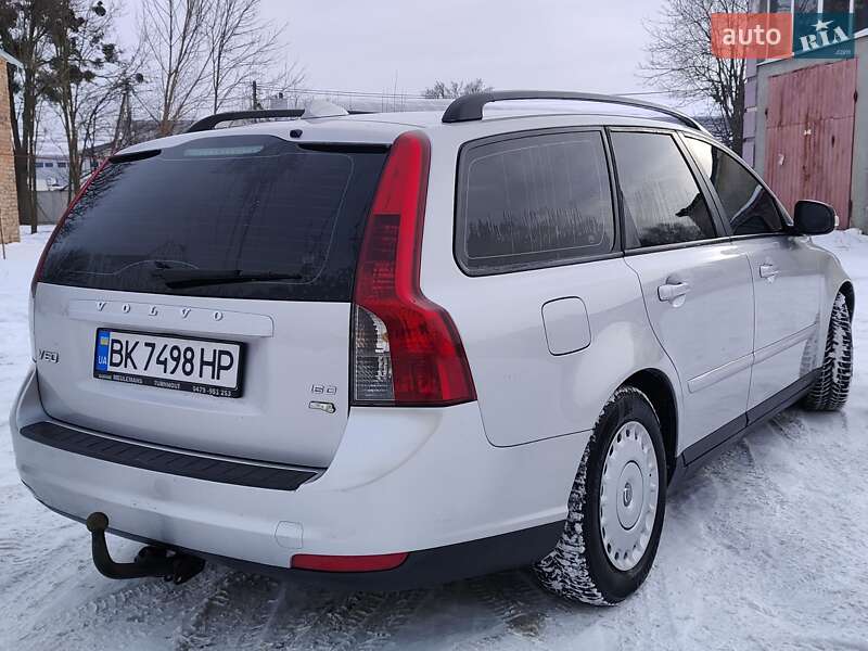 Універсал Volvo V50 2010 в Ковелі