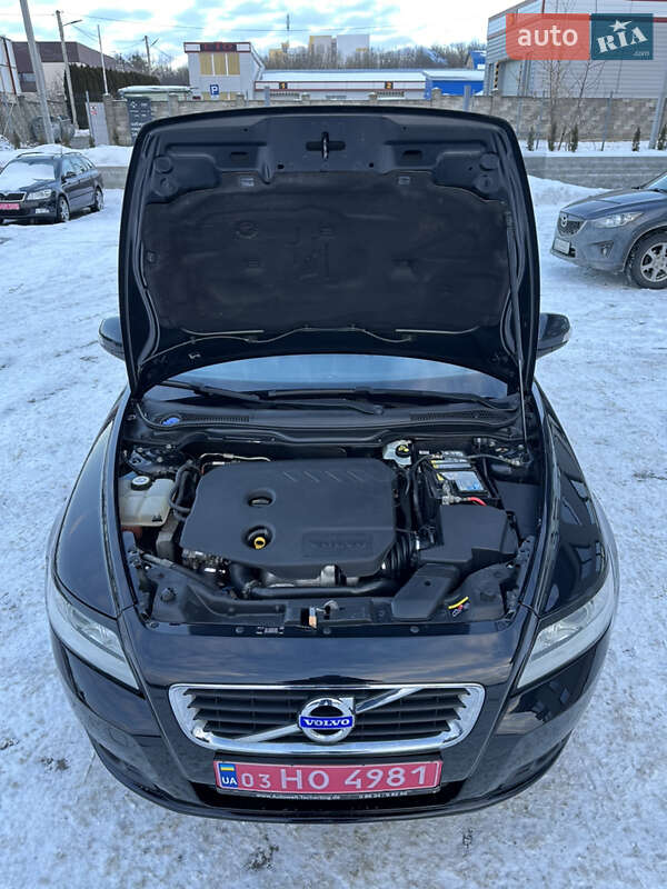 Універсал Volvo V50 2012 в Рівному