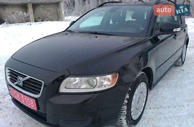 Універсал Volvo V50 2010 в Тернополі