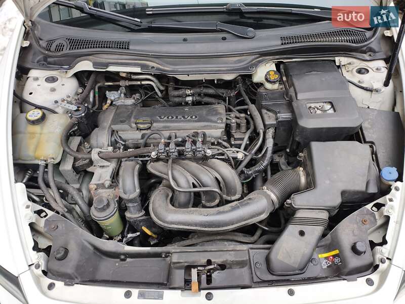 Универсал Volvo V50 2010 в Киеве