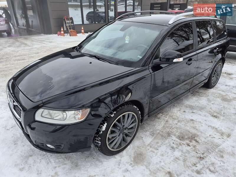 Универсал Volvo V50 2012 в Тернополе фото Универсал Volvo V50 2012 в Тернополе