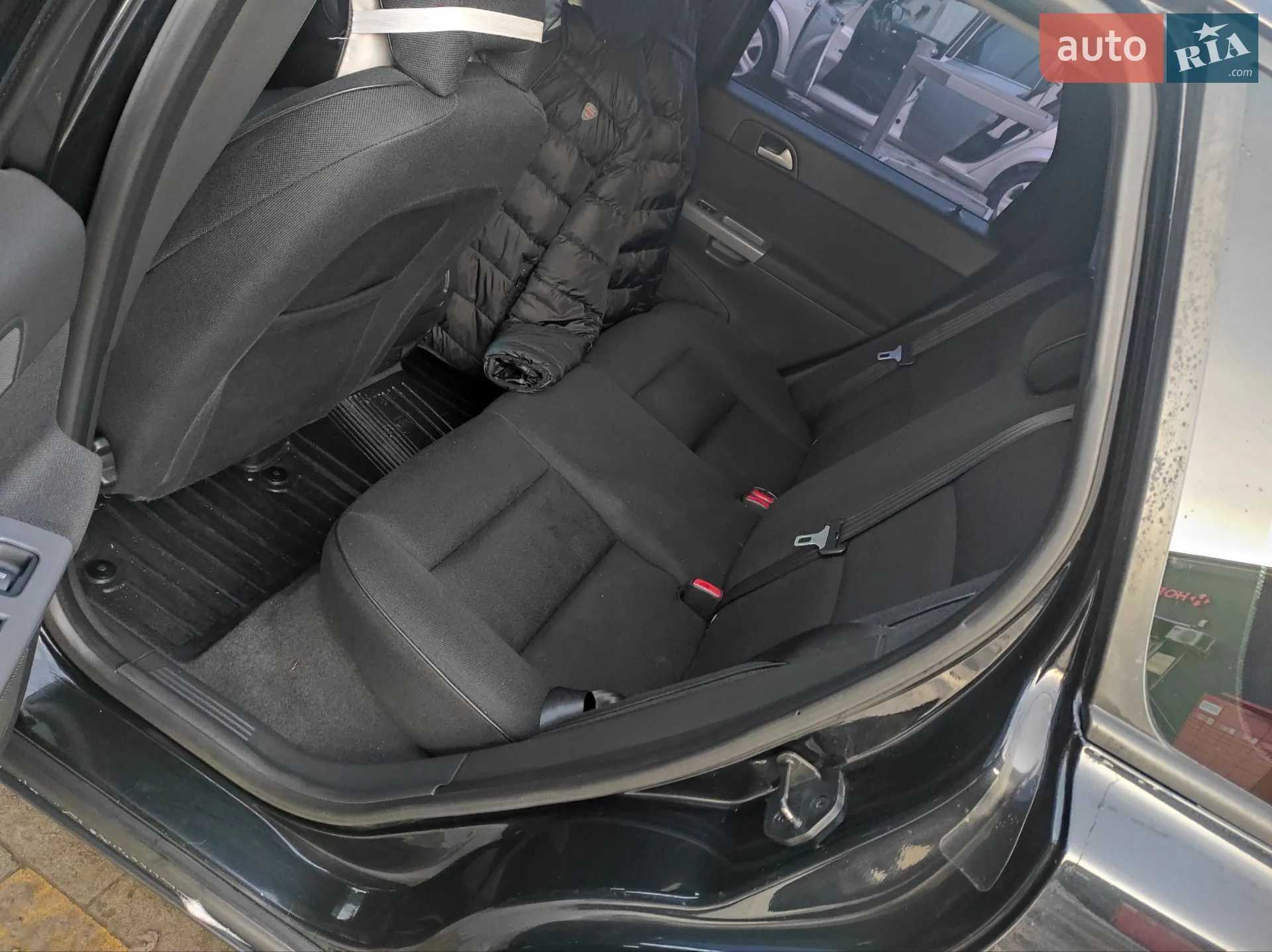 2010 Volvo V50 - мініатюра 9