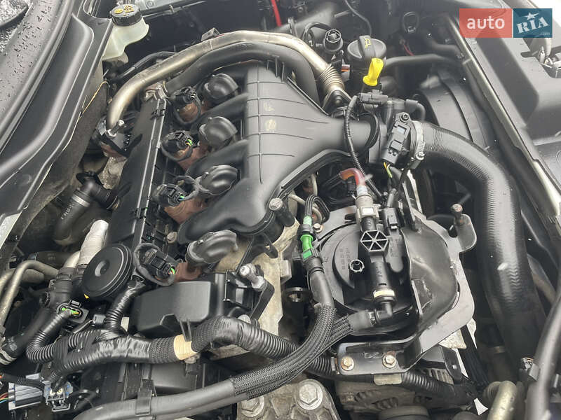 Универсал Volvo V50 2010 в Львове