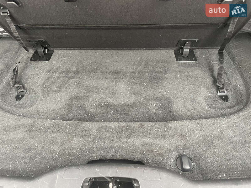 Универсал Volvo V50 2010 в Львове