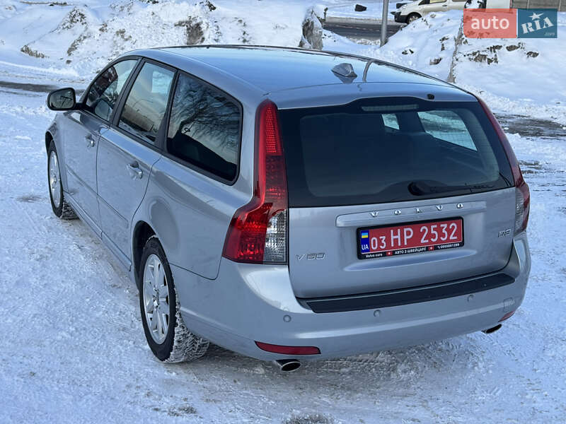 Универсал Volvo V50 2010 в Луцке фото 22 Универсал Volvo V50 2010 в Луцке