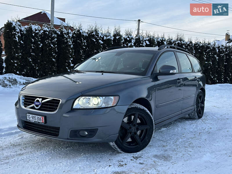 Универсал Volvo V50 2011 в Луцке фото Универсал Volvo V50 2011 в Луцке