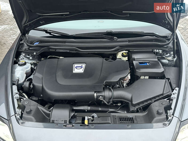 Универсал Volvo V50 2011 в Луцке фото 24 Универсал Volvo V50 2011 в Луцке