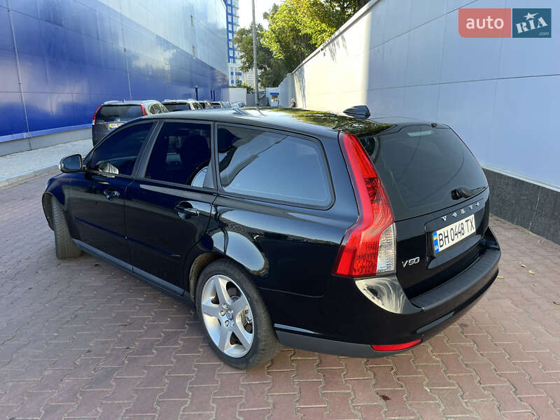 Універсал Volvo V50 2011 в Жовтих Водах