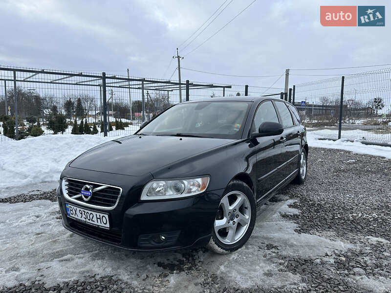 Volvo V50 2011