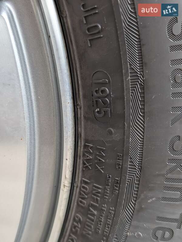 Універсал Volvo V50 2011 в Івано-Франківську