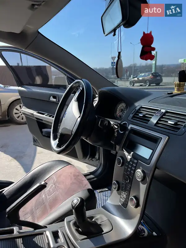 Volvo V50 2008 VIN YV1MW765292477384 фото оголошення 2 з 72