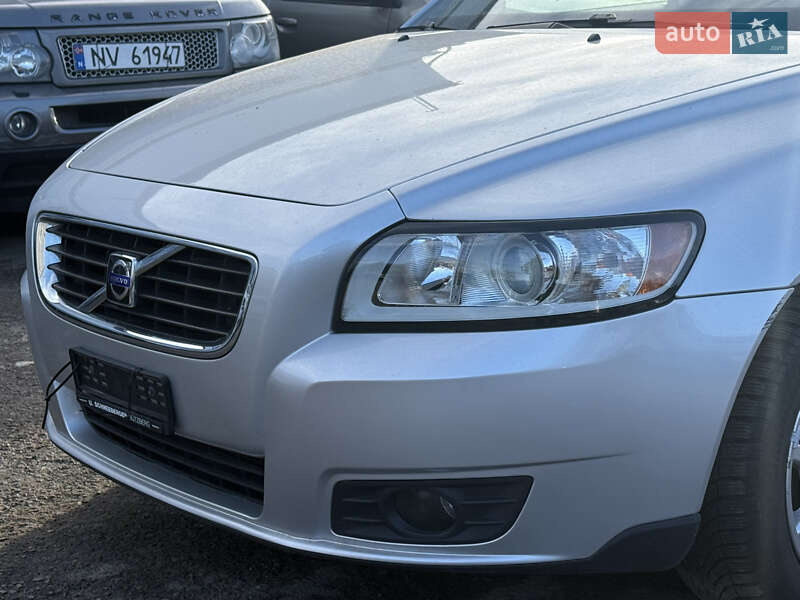 Универсал Volvo V50 2010 в Ровно
