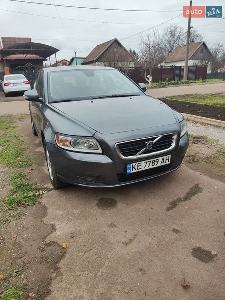Volvo V50 2009