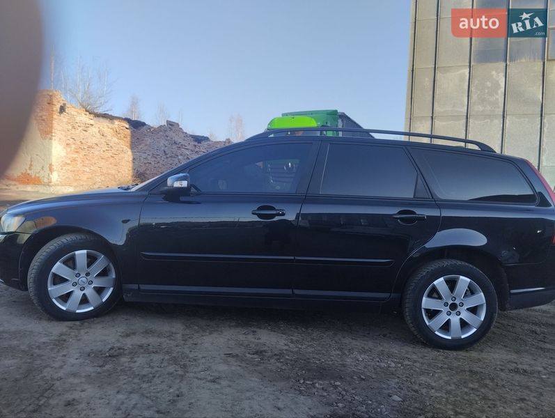 Универсал Volvo V50 2009 в Дрогобыче