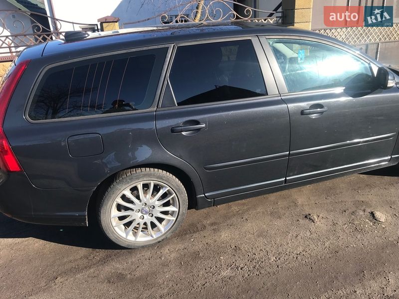 Універсал Volvo V50 2010 в Шептицькому