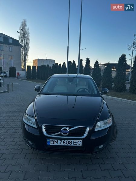 Универсал Volvo V50 2011 в Киеве