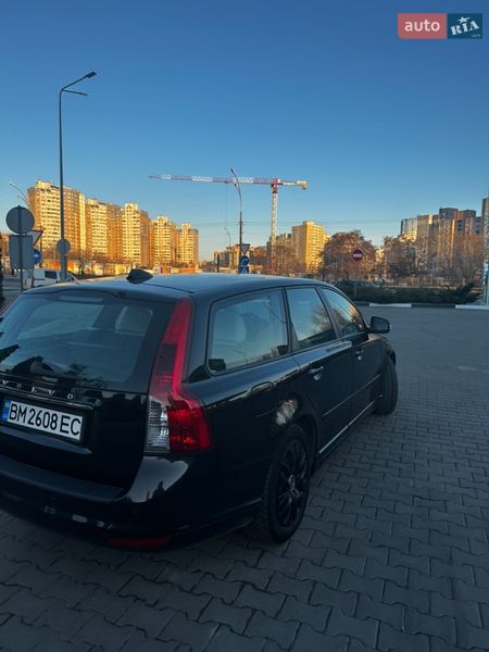 Универсал Volvo V50 2011 в Киеве