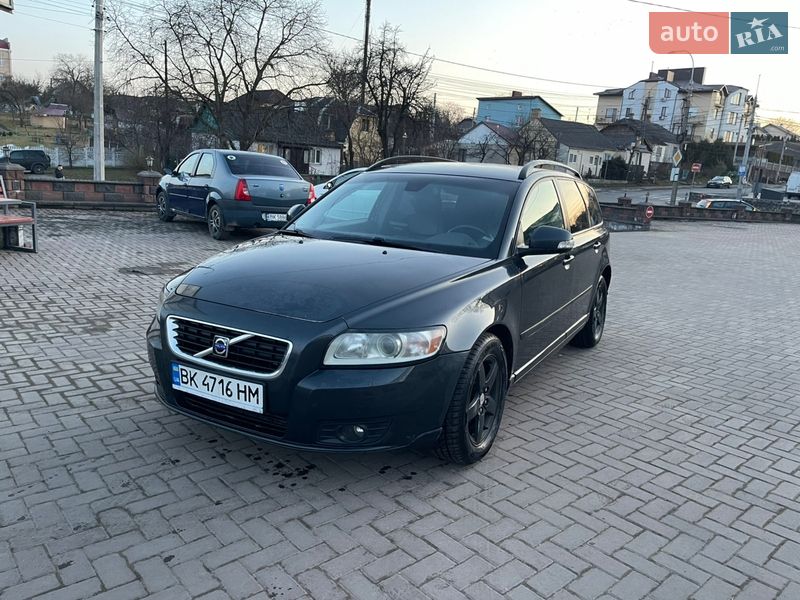 Volvo V50 2010 Volvo V50 2010