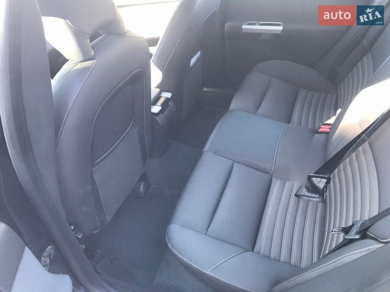 Универсал Volvo V50 2012 в Луцке