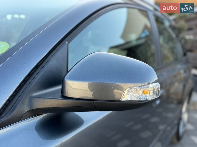 Універсал Volvo V50 2012 в Стрию