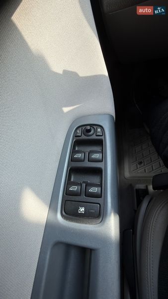 Универсал Volvo V50 2007 в Львове