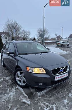 Универсал Volvo V50 2012 в Белогородке