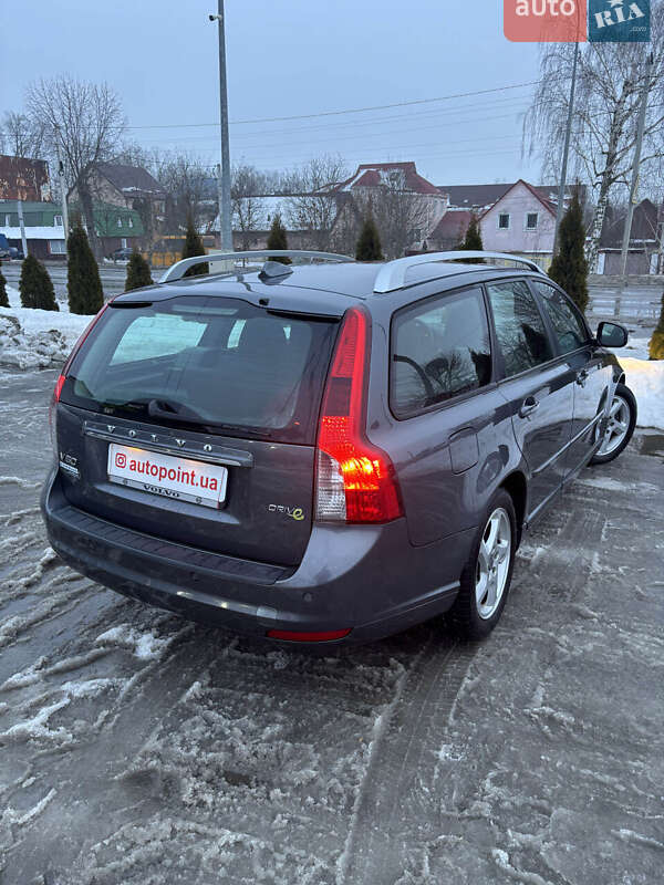 Універсал Volvo V50 2012 в Білогородці