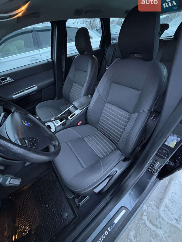 Універсал Volvo V50 2012 в Білогородці