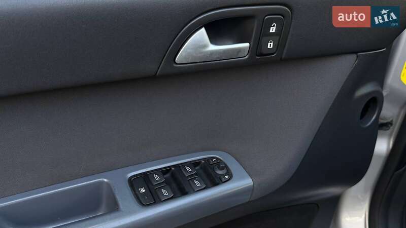 Универсал Volvo V50 2006 в Николаеве