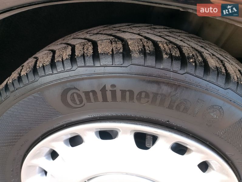 Универсал Volvo V50 2010 в Тернополе