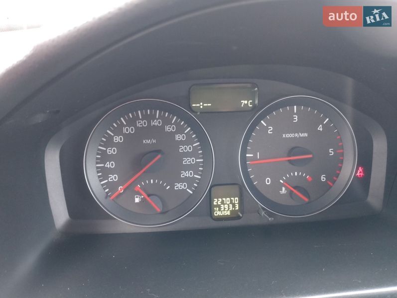 Универсал Volvo V50 2010 в Тернополе