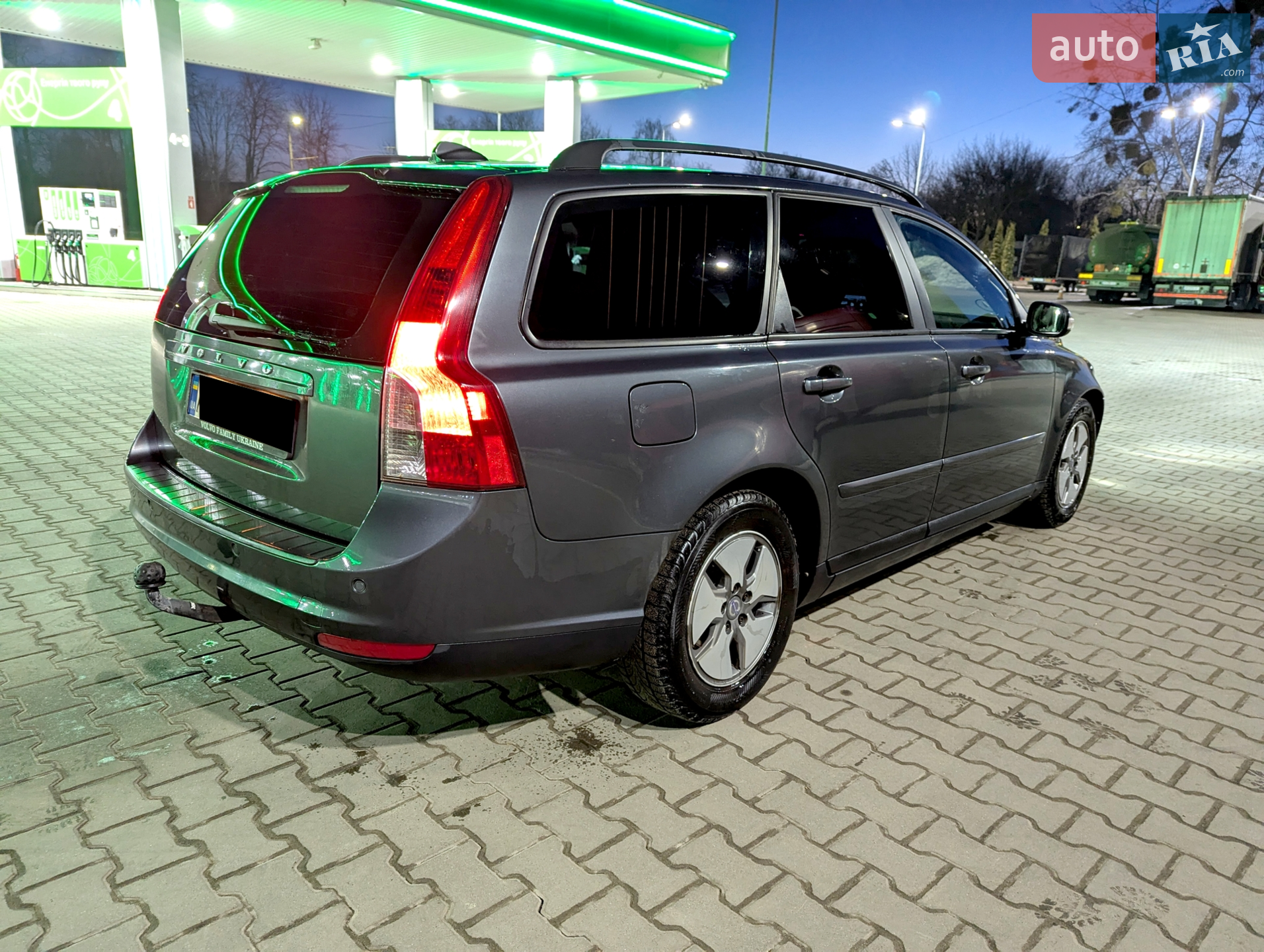 2010 Volvo V50 - мініатюра 2