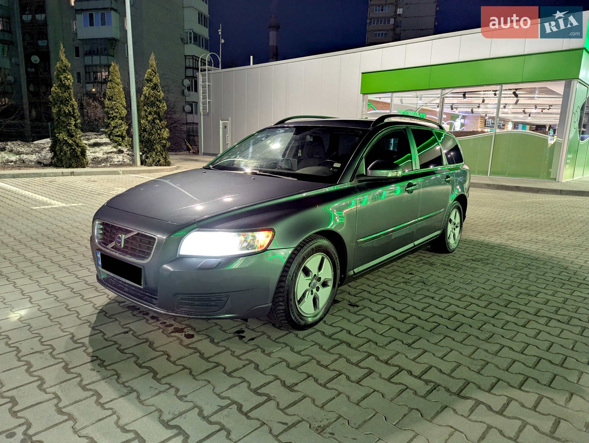 2010 Volvo V50 - мініатюра 3
