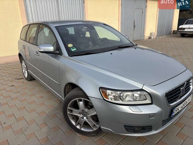 Универсал Volvo V50 2008 в Сарнах фото 2 Универсал Volvo V50 2008 в Сарнах