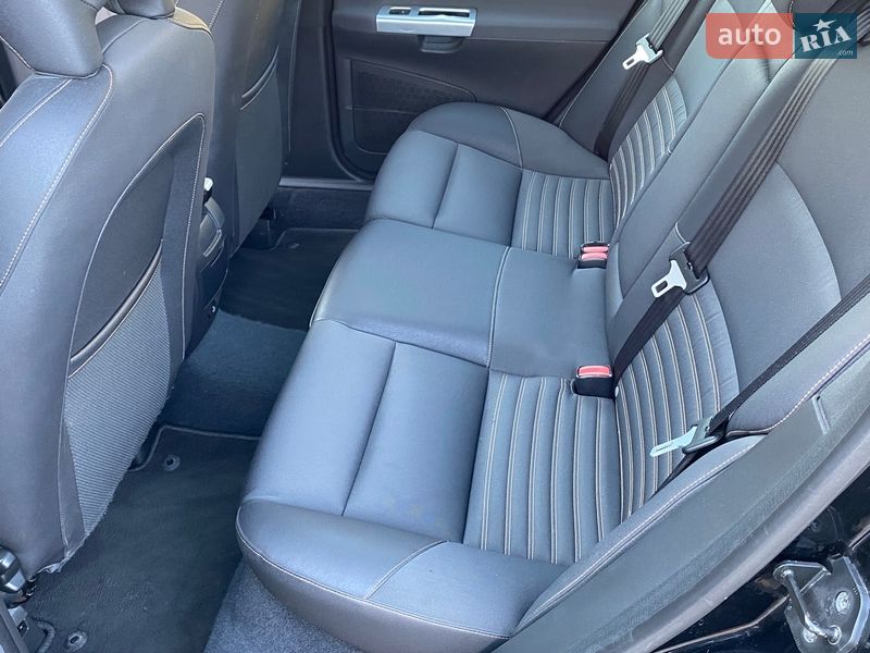 Универсал Volvo V50 2010 в Луцке фото 30 Универсал Volvo V50 2010 в Луцке