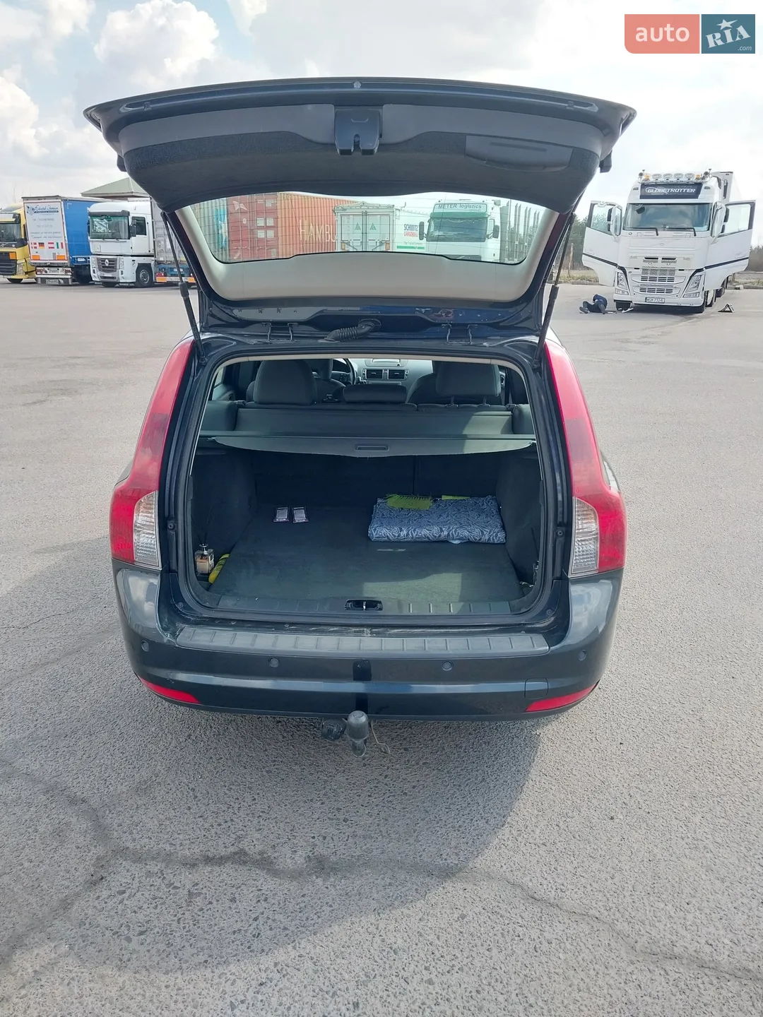 2010 Volvo V50 - мініатюра 8