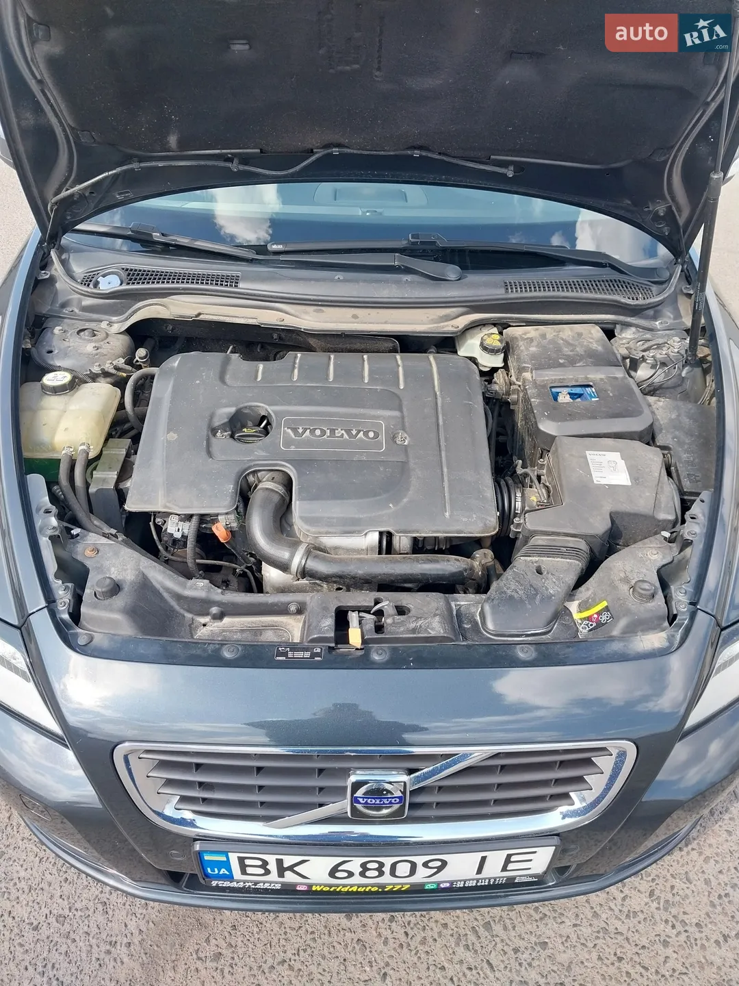 2010 Volvo V50 - мініатюра 16