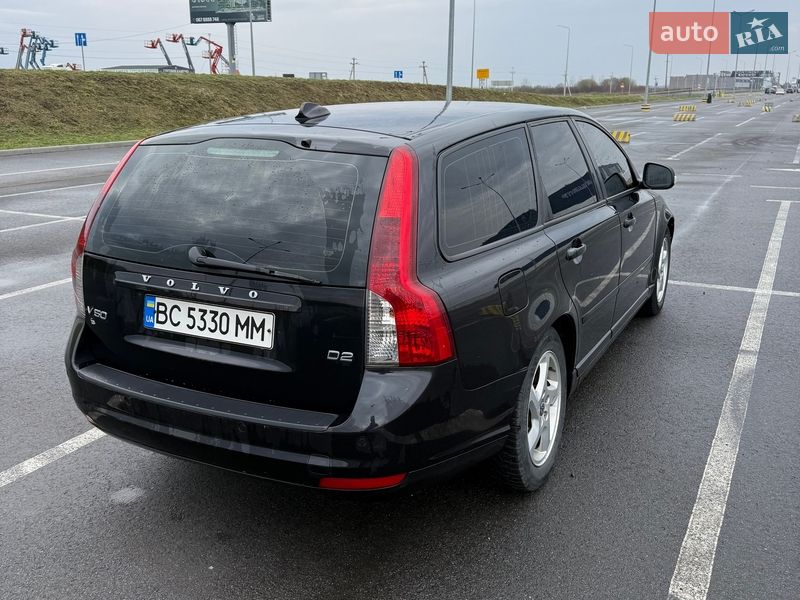 Универсал Volvo V50 2010 в Львове фото 3 Универсал Volvo V50 2010 в Львове