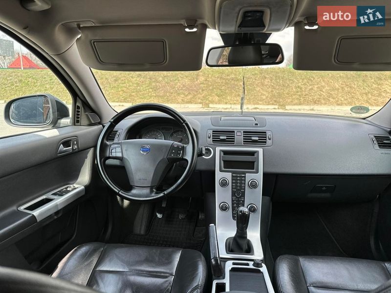 Универсал Volvo V50 2012 в Стрые фото 23 Универсал Volvo V50 2012 в Стрые