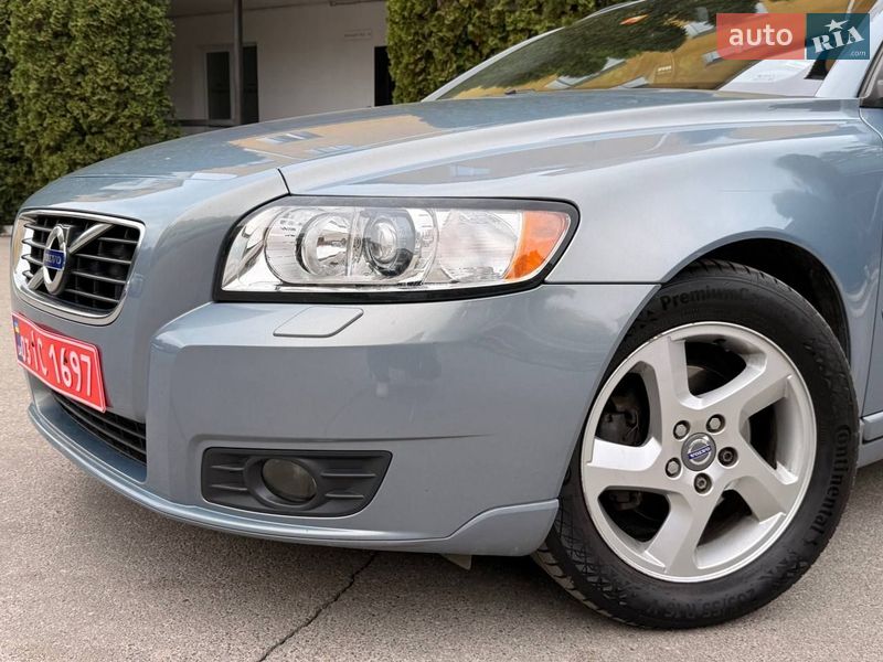 Универсал Volvo V50 2011 в Киеве фото 6 Универсал Volvo V50 2011 в Киеве