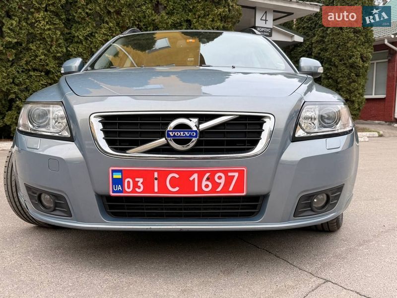 Volvo V50 2011 Volvo V50 2011
