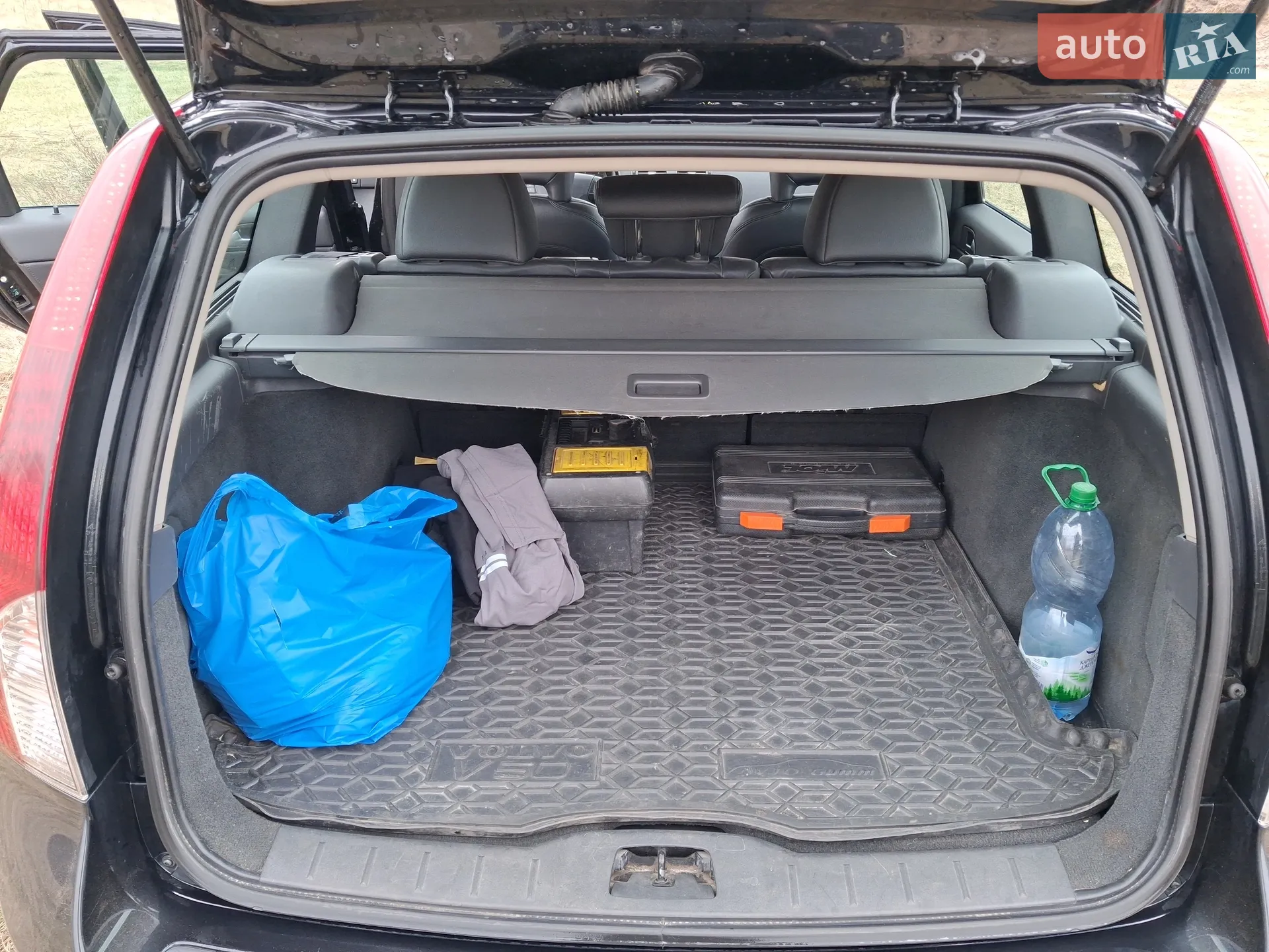 2011 Volvo V50 - мініатюра 16