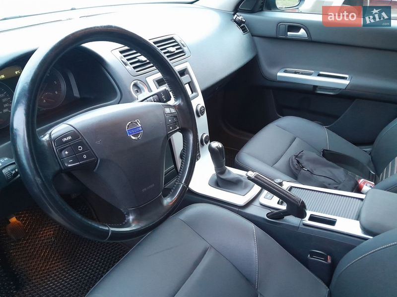 Універсал Volvo V50 2009 в Києві