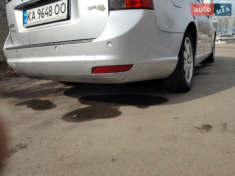 Универсал Volvo V50 2012 в Киеве